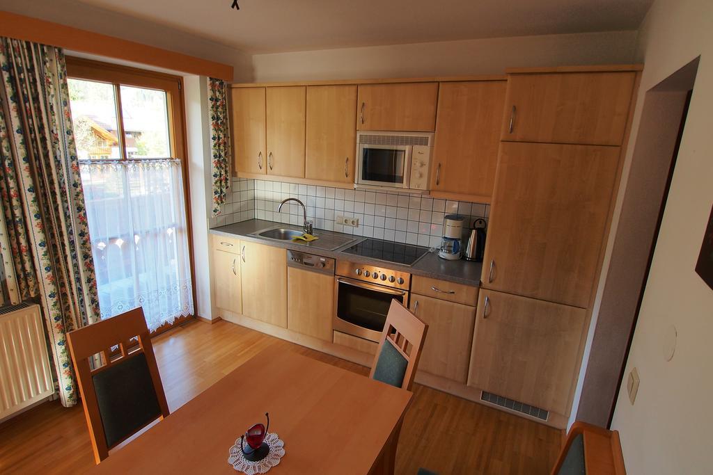 Gaestehaus Hartweger ภายนอก รูปภาพ